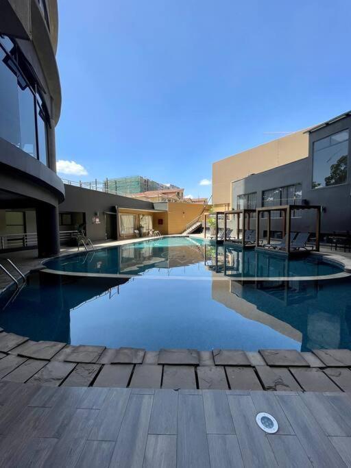 A Scenic Escape Within Nairobi Apartment Екстериор снимка